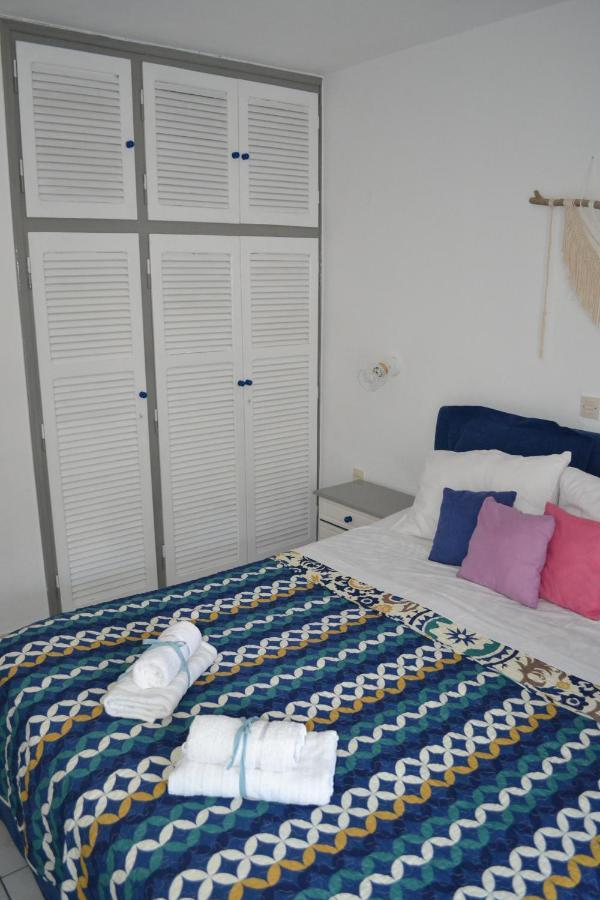 Evaliana Seaside Apartment Palaiontsiflikion Exterior photo