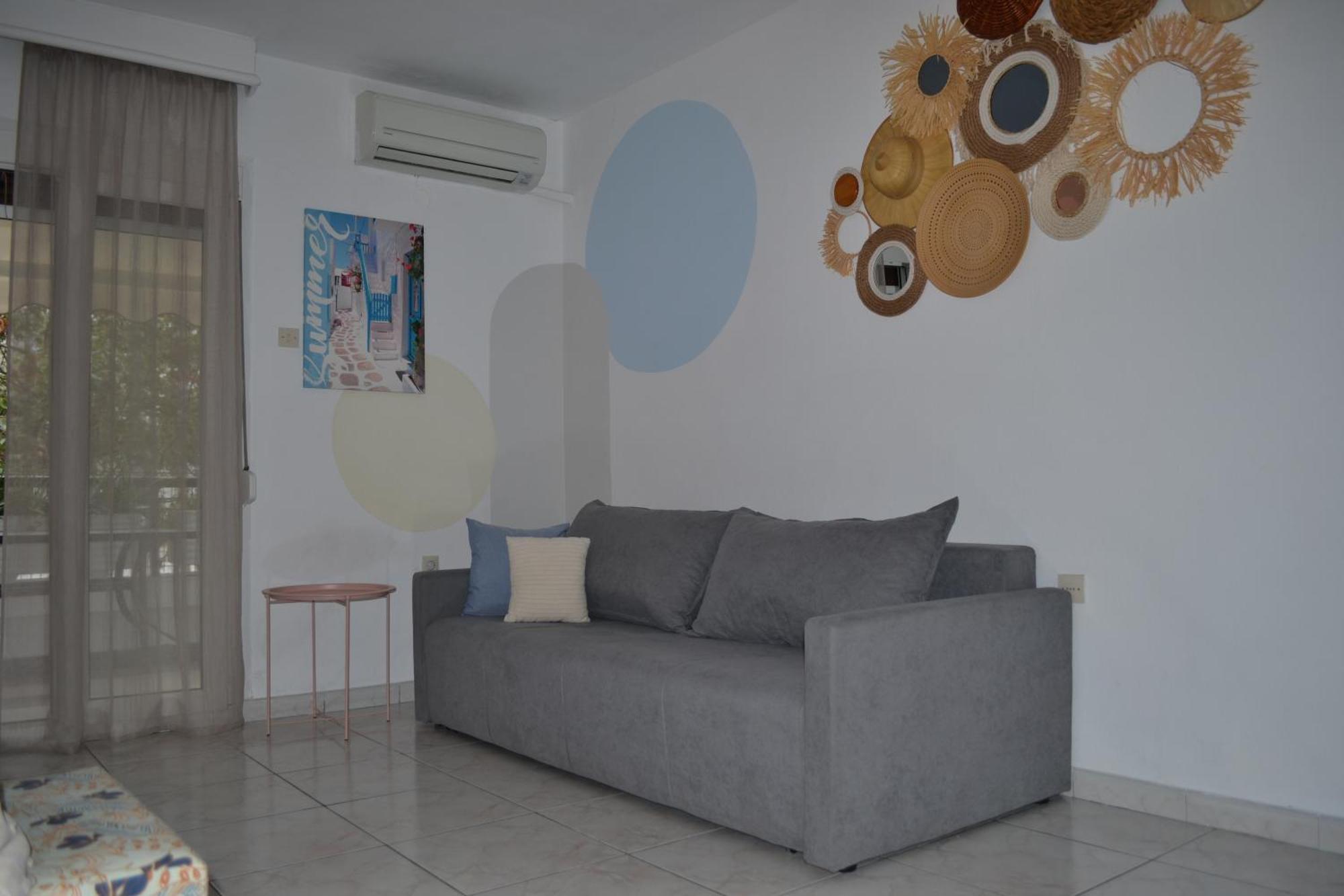 Evaliana Seaside Apartment Palaiontsiflikion Exterior photo